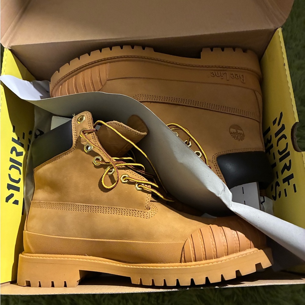 Beeline Timberland size 10